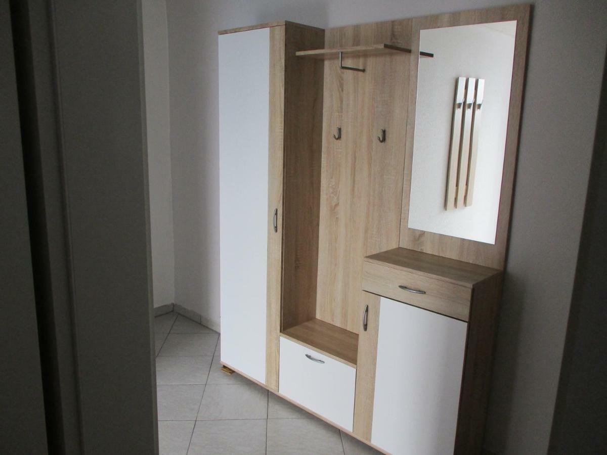 Schoene 66 M² Ferienwohnung In Main-Spessart Thungen エクステリア 写真